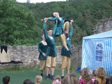 Foto vom Burgfest Altenbaumburg 2007