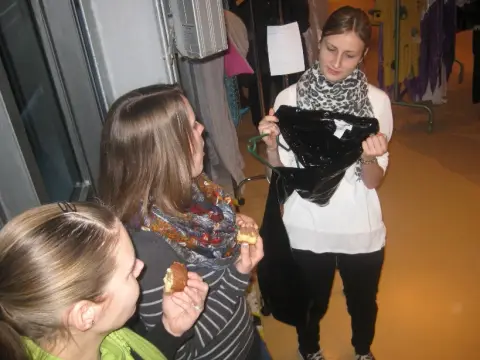 Foto vom Kostümbasar 2013